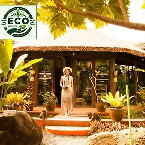 Relax Eco Life Center - Guest house